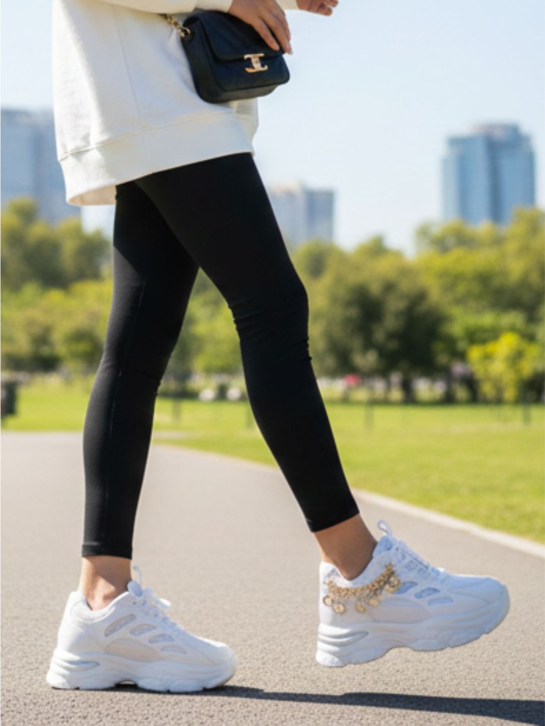 HIGH HEEL FEMALE JOGGERS